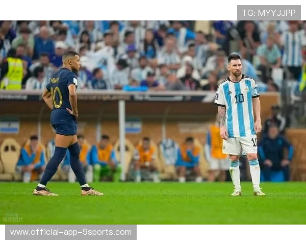 维拉研究梅西式前场接应点：如何借鉴阿根廷球王的足球智慧？